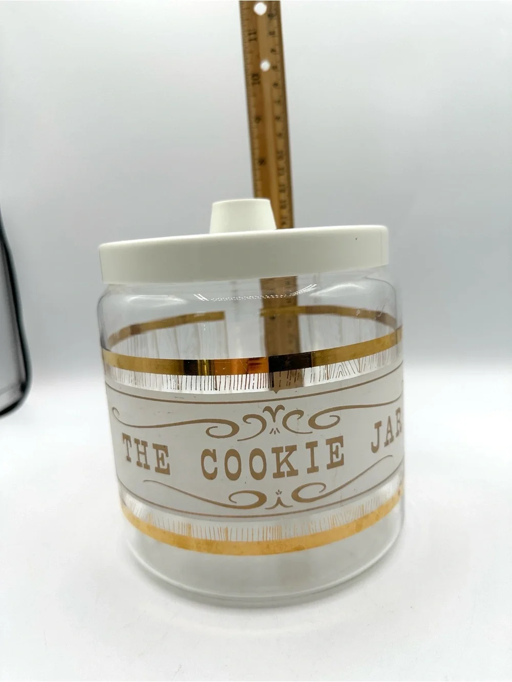 Pyrex Vintage “The Cookie Jar”. Part of their Storage Mate Line. 70s